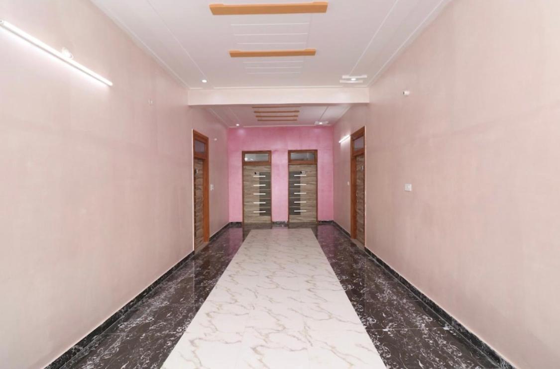Hotel Sammy Grand Lucknow Exterior photo